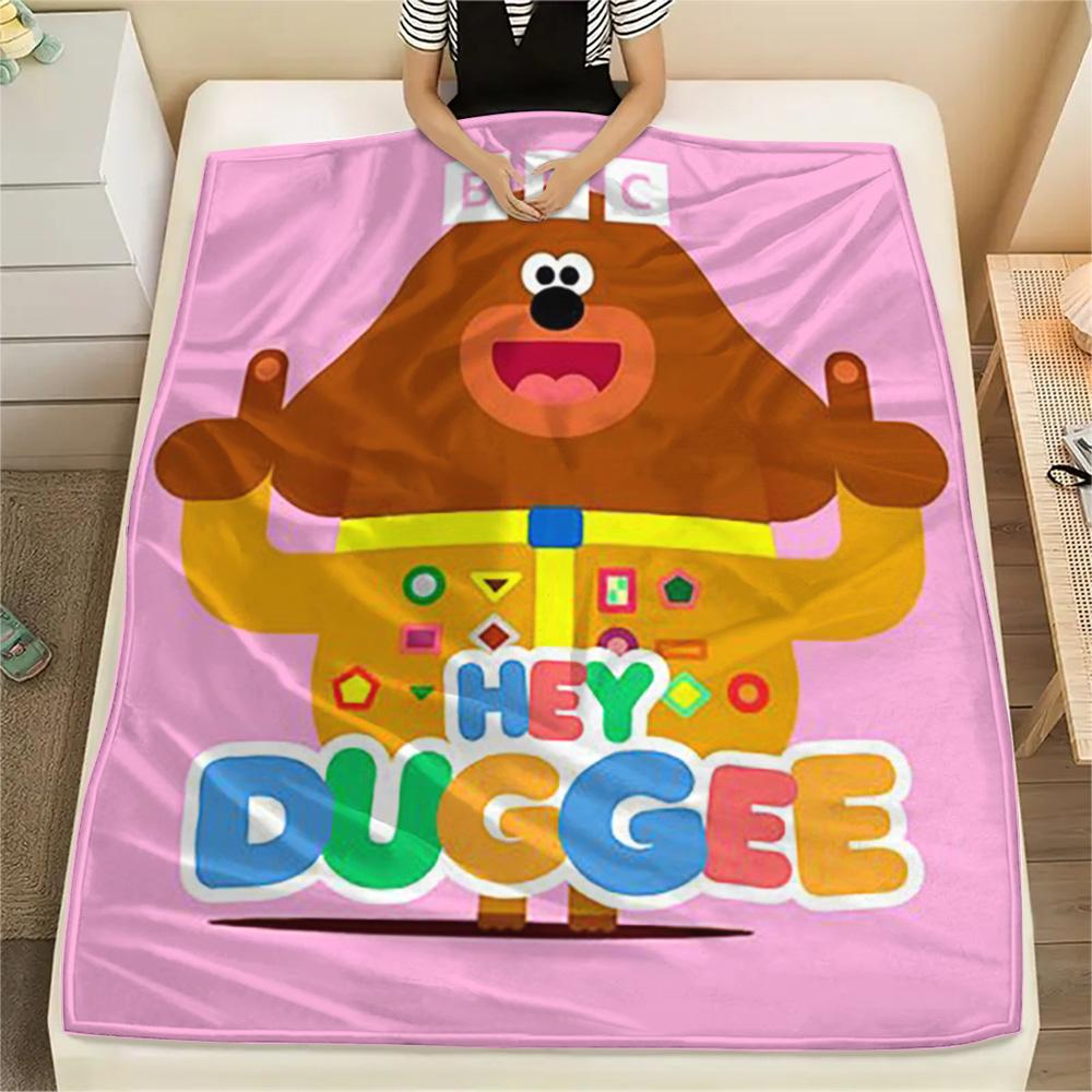 1PC Hey Duggee Patterned Flannel Blanket Suitable For All Seasons for Home Decor Warmth and Comfort Gifts Holiday Present