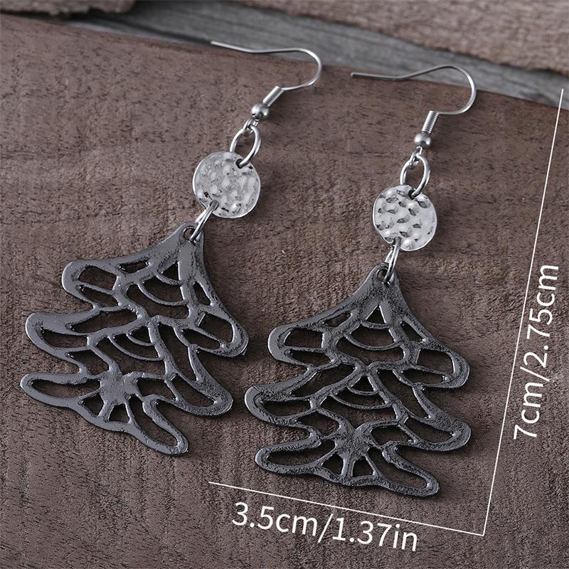 Retro Hollow Christmas Tree Alloy Earrings - Creative & Simple Style