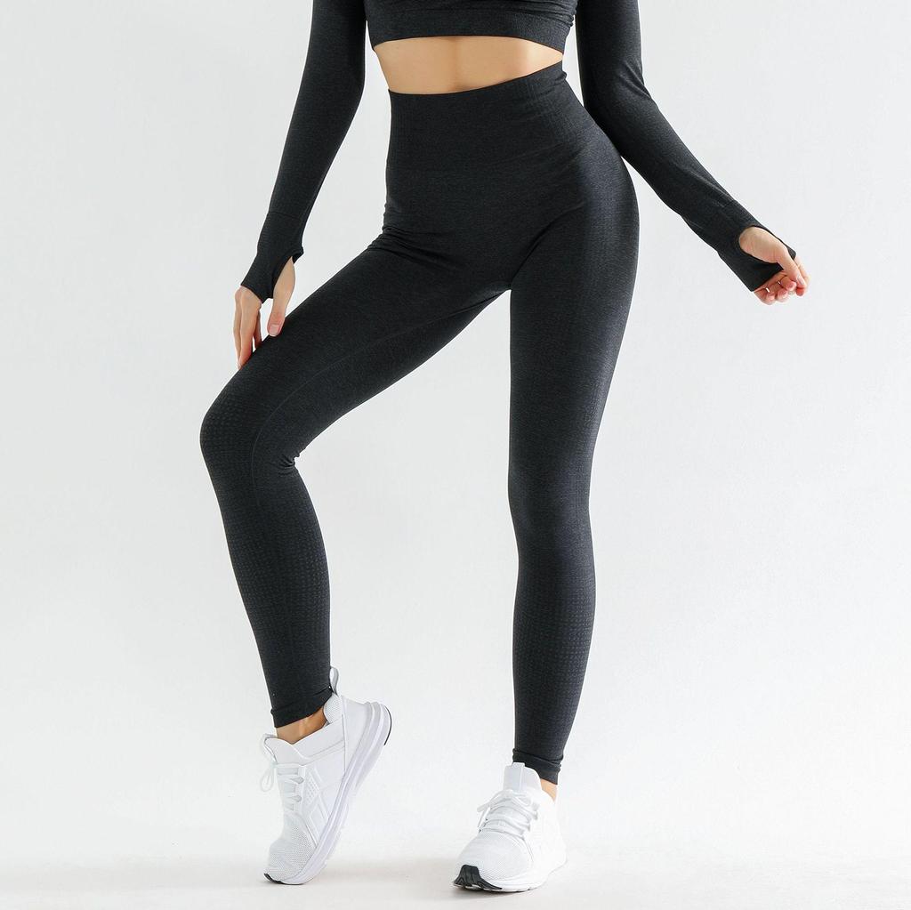 Summer Seamless Dot Yoga Set: Women's Quick-Dry Shorts, Tee, and Long Pants for Running and Fitness