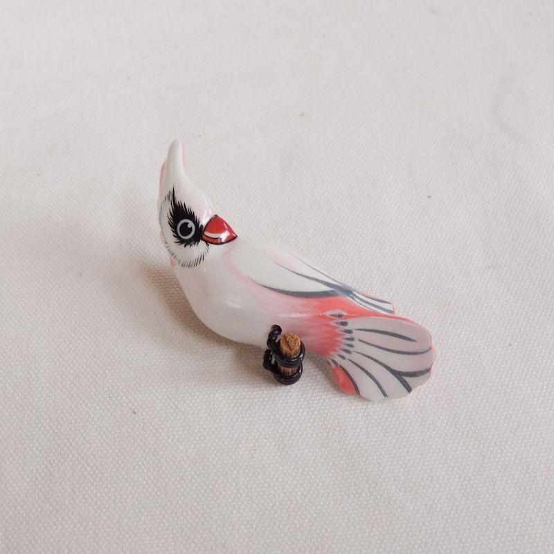 Used Wood carving brooch of wild birds, pink cockatoo, lovebird, handicraft