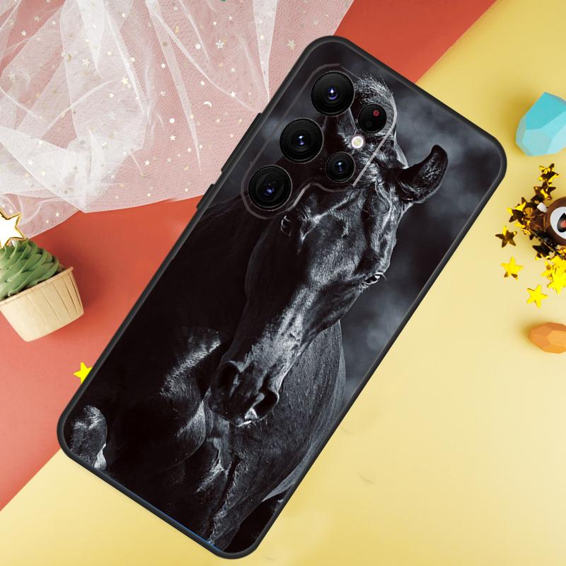 Beautiful Black Horse Case For Samsung Galaxy S22 S23 S24 Ultra S8 S9 S10 Plus Note 10 20 Ultra S20 S21 FE Cover