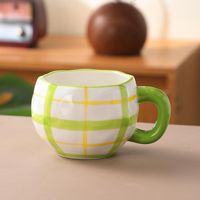 Koreanischer Ins-Wind handgepresste Liebe Keramik-Kaffeetasse, Nachmittagstee handbemalte Blumentasse hochwertiger Wasserbecher