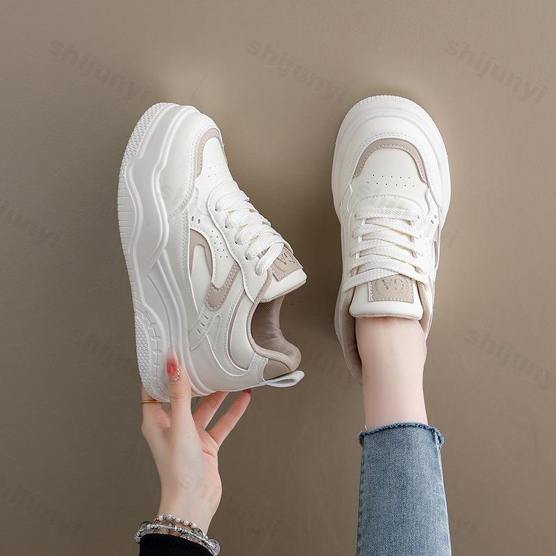 Woman Chunky Sneakers Comfortable Soft Sole Breathable Korean Style Height Increase Flat Shoes Casual Versatile Platform Shoes