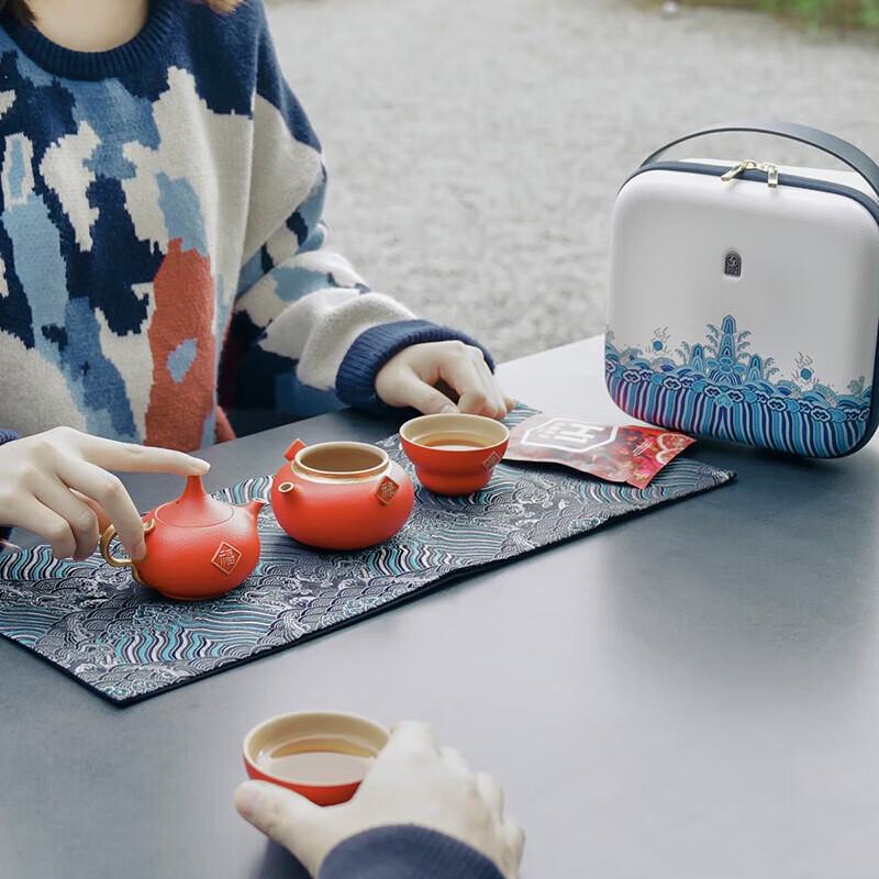 Wanqiantang Ceramic Kung Fu Tea Set (Fulu)