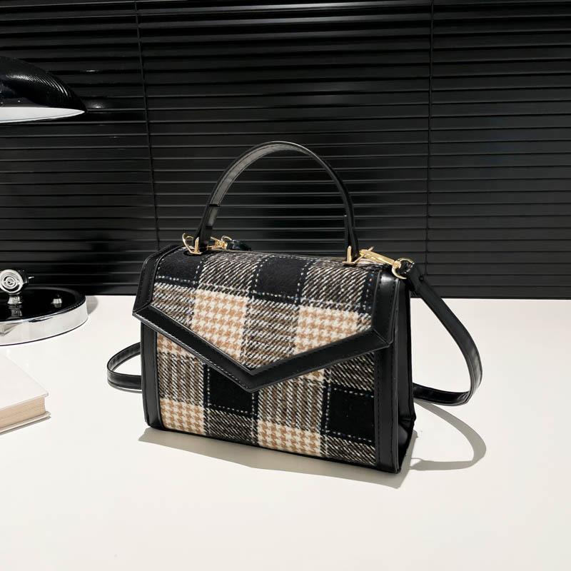 Crossbody Bag Small Square Bag Women 2025 New Korean Autumn Niche Design Texture Trend Shoulder Bag Diagonal Span Bag