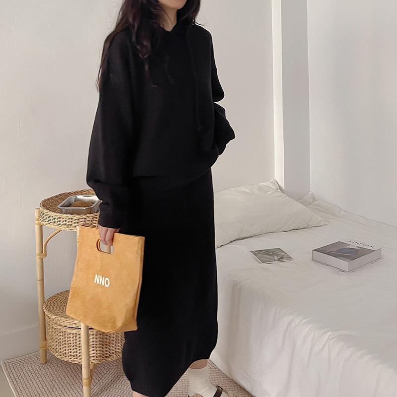 

Пуловер с капюшоном, юбка средней длины, комплект из двух предметов, новый ленивый вязаный комплект свитера для осени и зимы average size