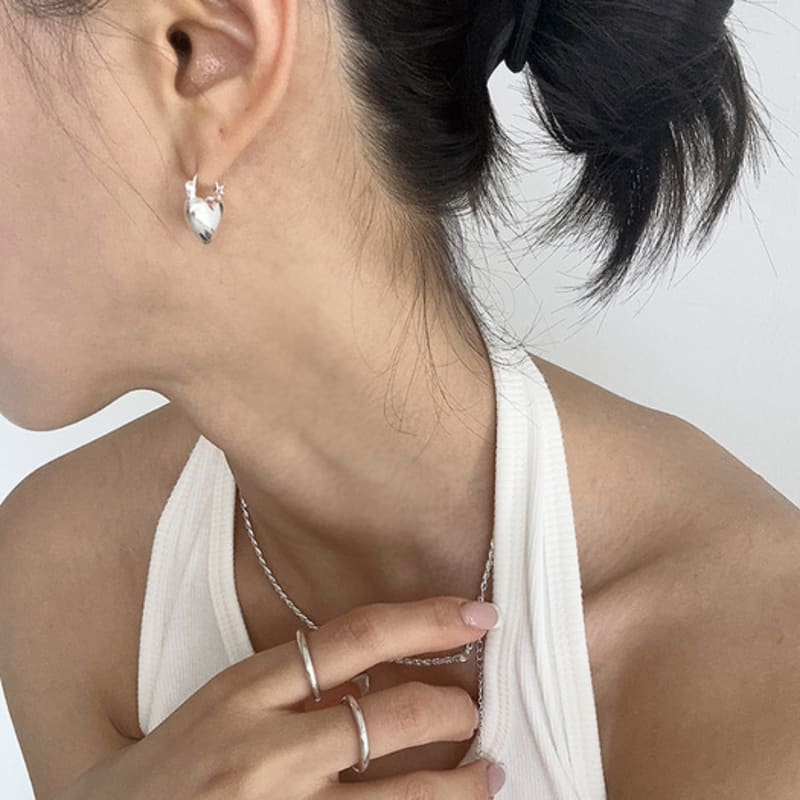 mosxe [925silver] Heart lock earring