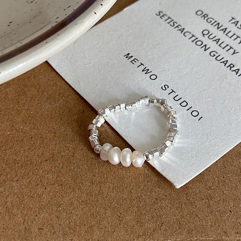 Minimalist Trendy Copper Ring With Unique Freshwater Pearls For Fashion Womens