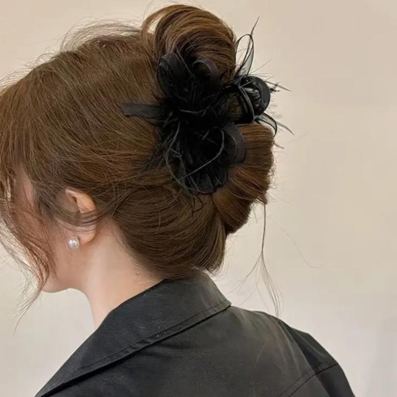 Elegant Feather Large Hair Claw For Women Girls  Hair Clips Versatile Shark Clip Exquisite Hair Accessories Gifts