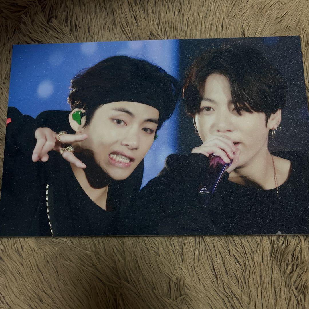 

[USED] BTS Jungkook Taehyung Gute Picture Frame