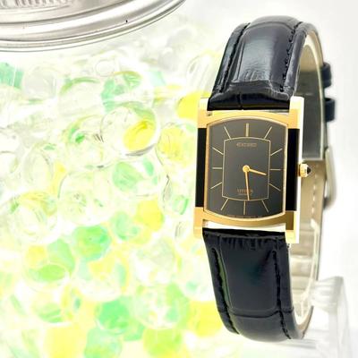 EXCEED Rectangular Gold Watch 4070214 Strap Women's 2200-224761