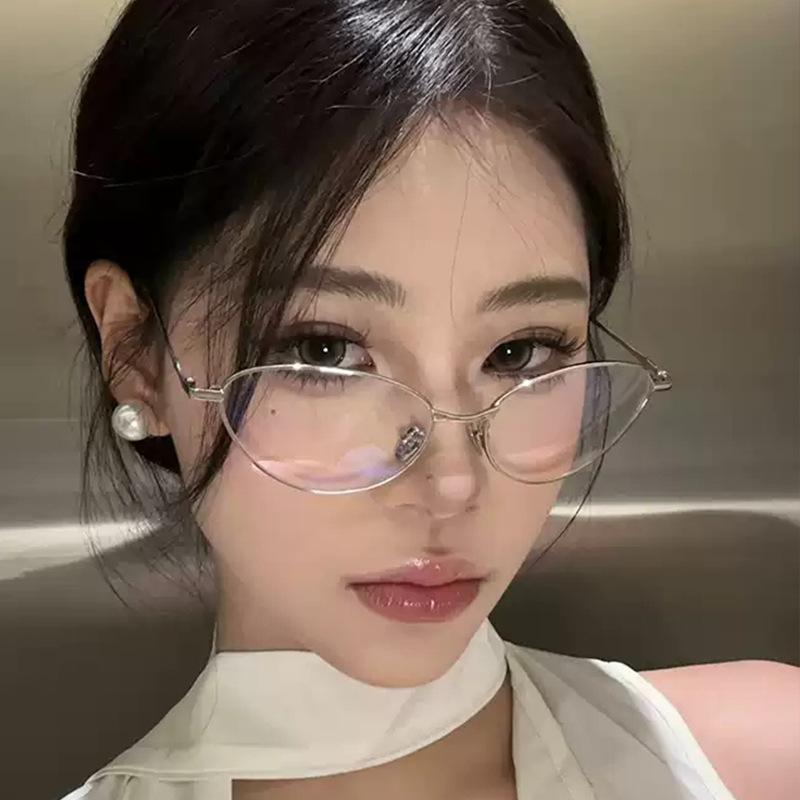 Korean Style Women's Glasses Cat Eye Shape Anti Blue Light Glasses Male High Quality Decorative Computer Glass for Women