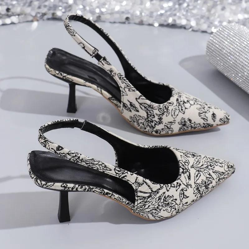 Fashion Women's Sandals 2025 Summer New Pointed Toe Closed Toe Embroidered High Heels Thin Heel Fashion Sandals Sandalias De Mujer