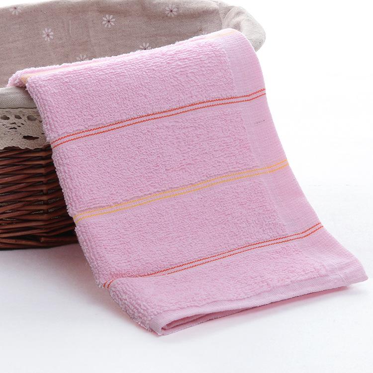 Plaid Cotton-Polyester Hand Towel - Soft, Absorbent, Ideal for Home & Hotel Use