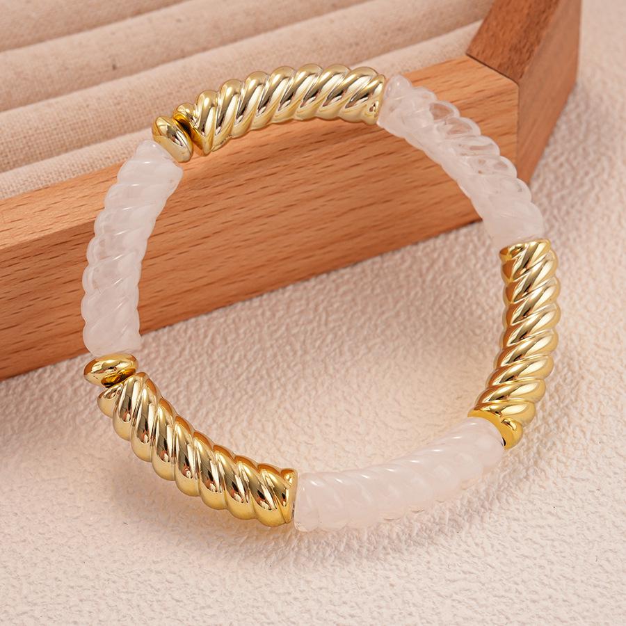 

Богемский многослойный браслет из кокосовой скорлупы с подвеской в виде сердца