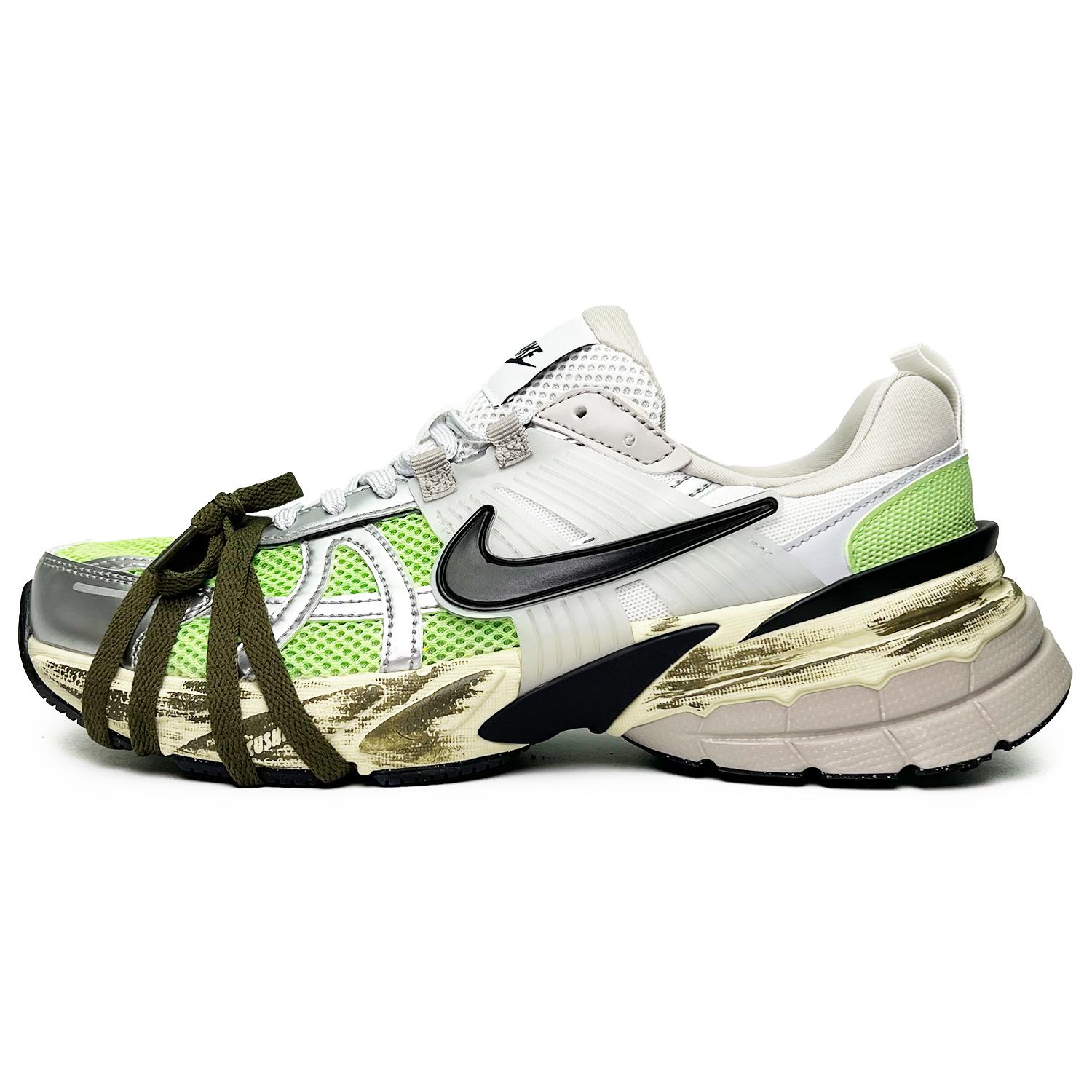 

Nike V2K Run Non slip Lightweight Low top Running Shoes Women s Silver Green FD0736-100(Team285-) 35.5