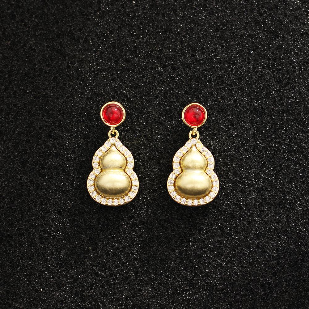 Chinese retro versatile gold gourd earrings light luxury diamond 925 silver needle women's stud earrings earrings and earrings are versatile