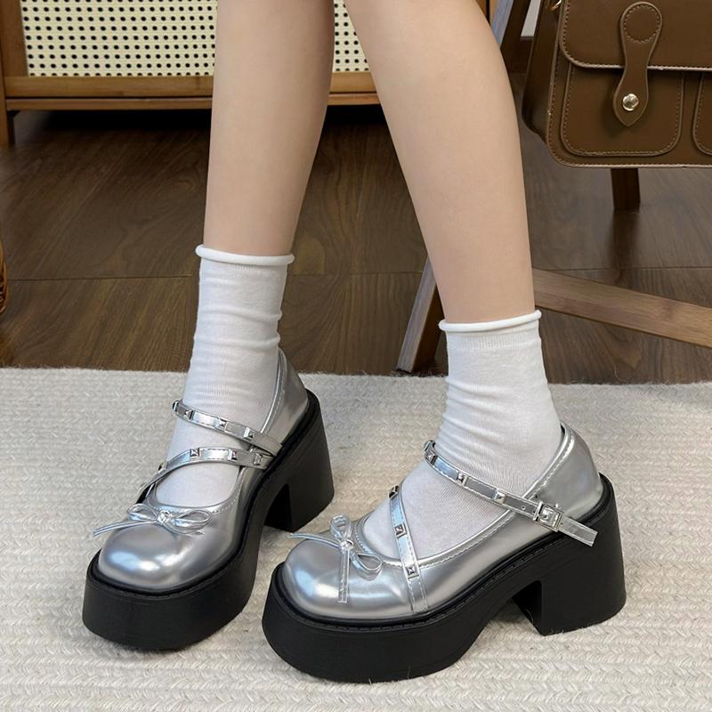 Fashion Black Y2K Lolita shoes Pumps Women Chunky Platform Mary Jane Shoes Woman Gothic Metal rivet design Thick Heel JK uniform shoes