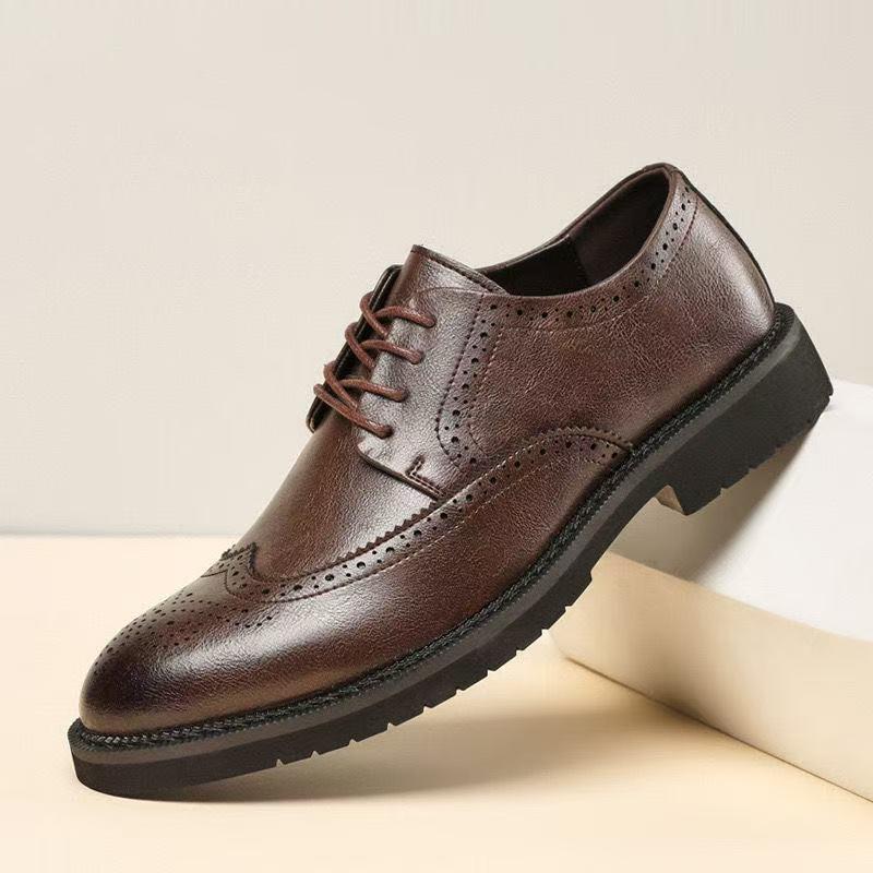 

Мода Мода Повседневная Кожа Мужские Оксфорды Удобная Мужская Формальная Обувь для Платья Уличная Ручная Работа Броги Деловые Кроссовки 46