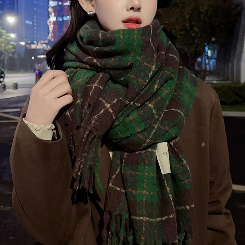 Autumn And Winter  Plaid Scarf For Women Korean Style Versatile Shawl Warm Christmas Wool Neck Scarf