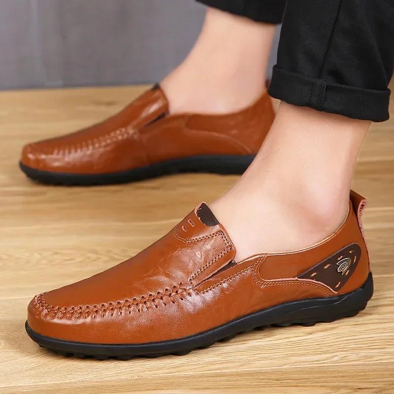 Moda Nuevos Zapatos de Cuero para Hombre Moda Mocasines Genuinos de Alta Calidad Marca de Lujo Casual Cómodos Zapatos para Conducir Talla Grande 38-46