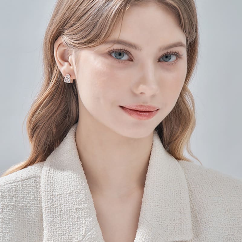 ELLE Jewelry 14K GF White Glass One-Touch Earrings ELGPEE538