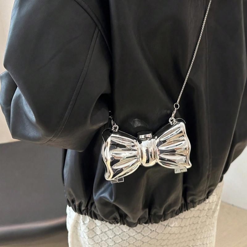 Mini Galvanisiert Silber Metall Glänzend Schleife Clutch Tasche Damen Personalisierte Mode Kette Kosmetik Crossbody Tasche Münzbeutel