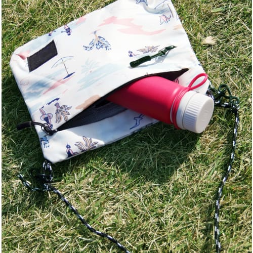 World Create VIV Silicone Bottle Nano 180ml Milky Pink 60068