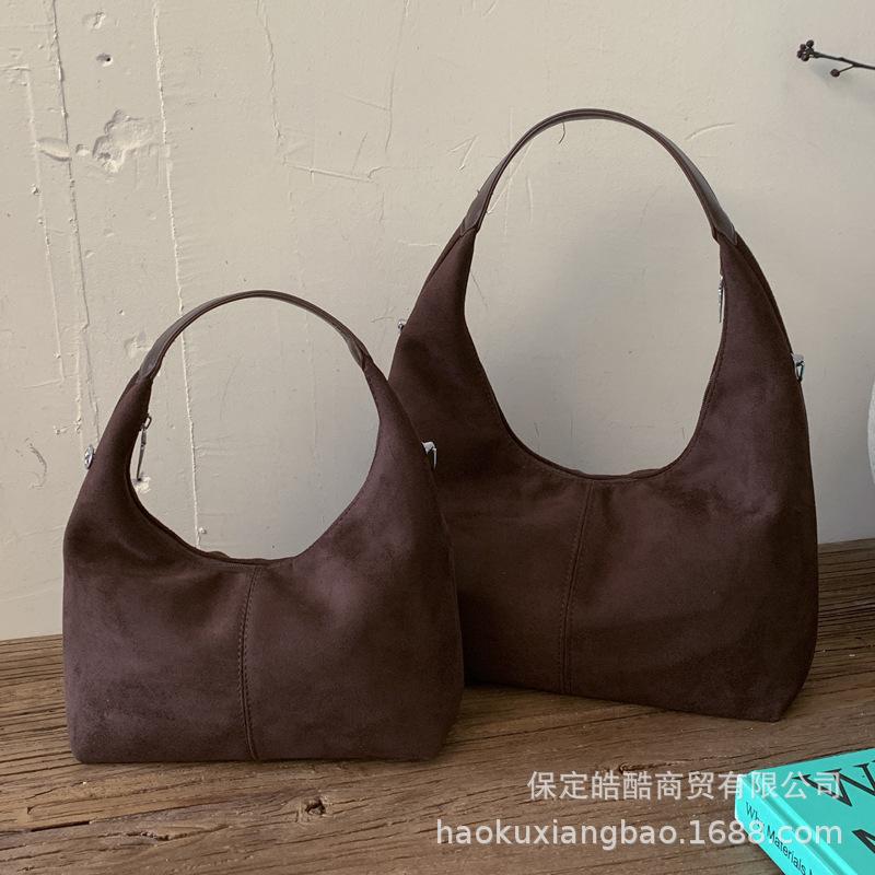 Versatile foreign style niche design dumpling bag 2025 fashion trendy girl new casual retro popular messenger bag bag
