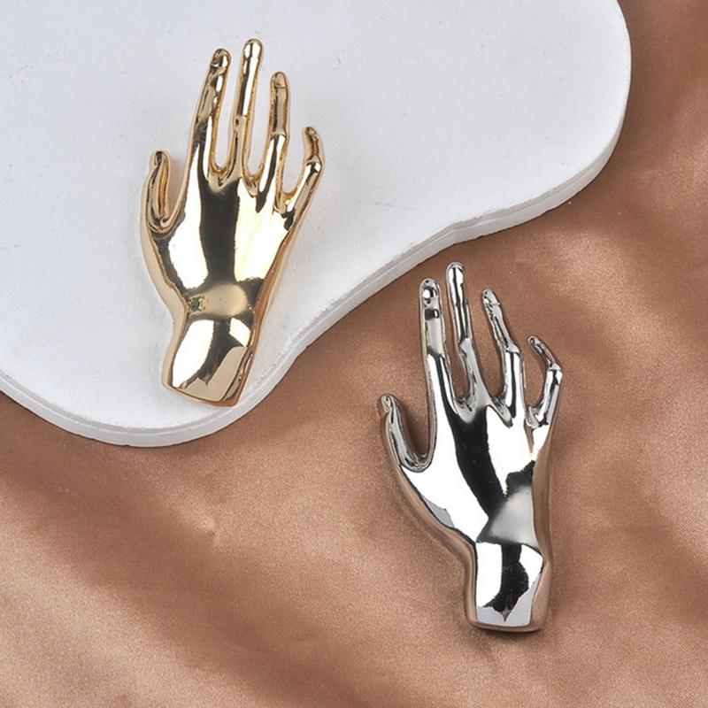 Vintage Metall Handförmige Brosche Minderheitendesign Glänzende Kleidernadel Für Frauen Punk Einzigartige Anzugnadeln Party Schmuck Geschenke