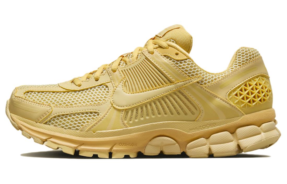 

Nike Zoom Vomero 5 Saturn Gold Women s FQ7079-700 41