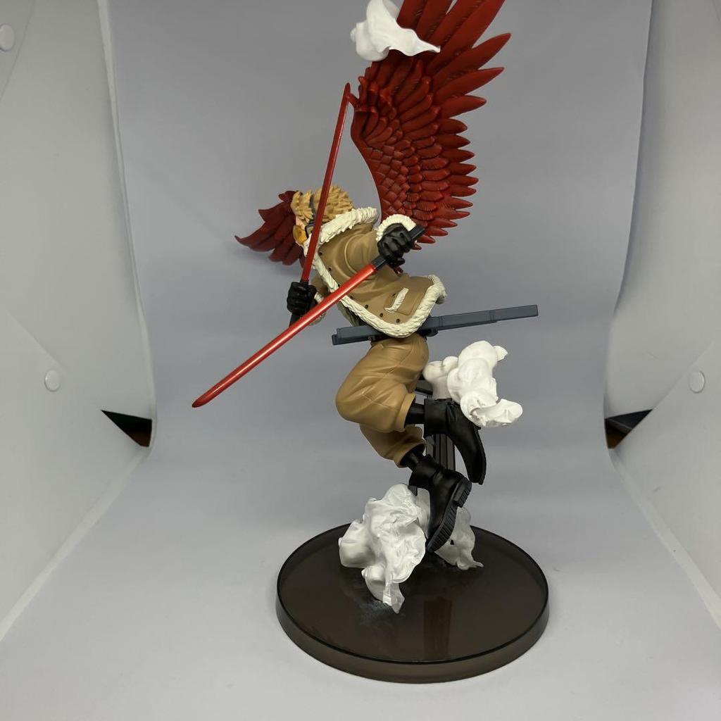 [USED] My Hero Academia Figure Hawks