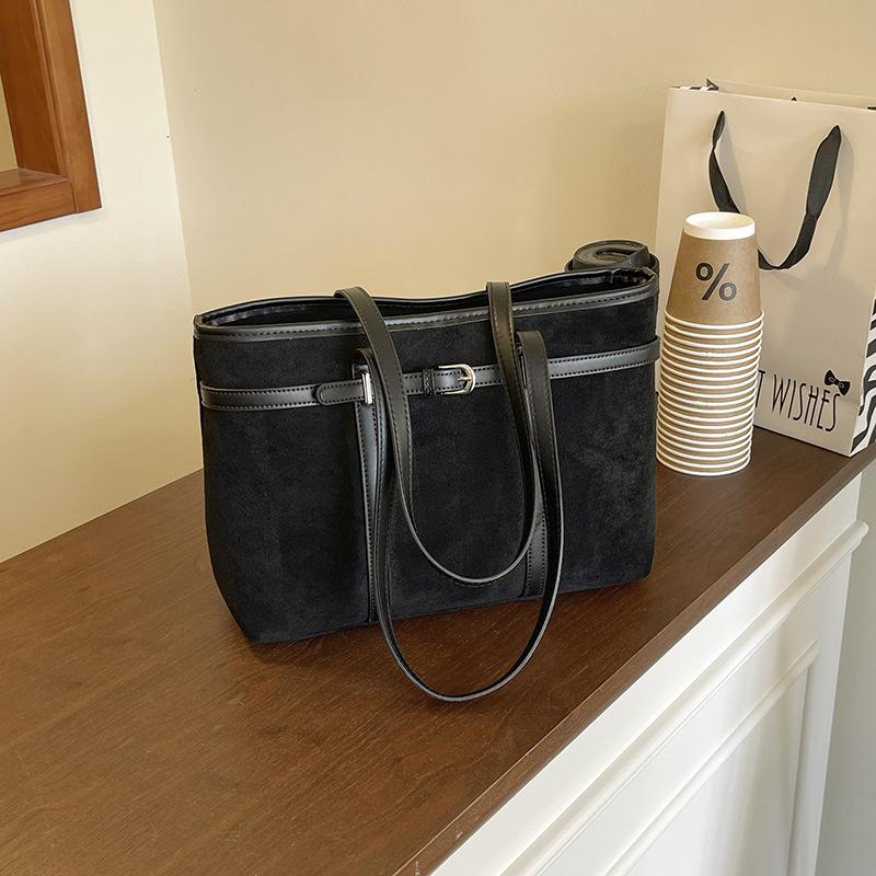 Fashion bag women's new large-capacity tote bag casual retro fashion commuter shoulder bag