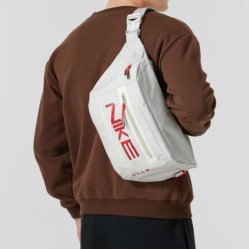 Nike Sportswear Crossbody Waist Bag