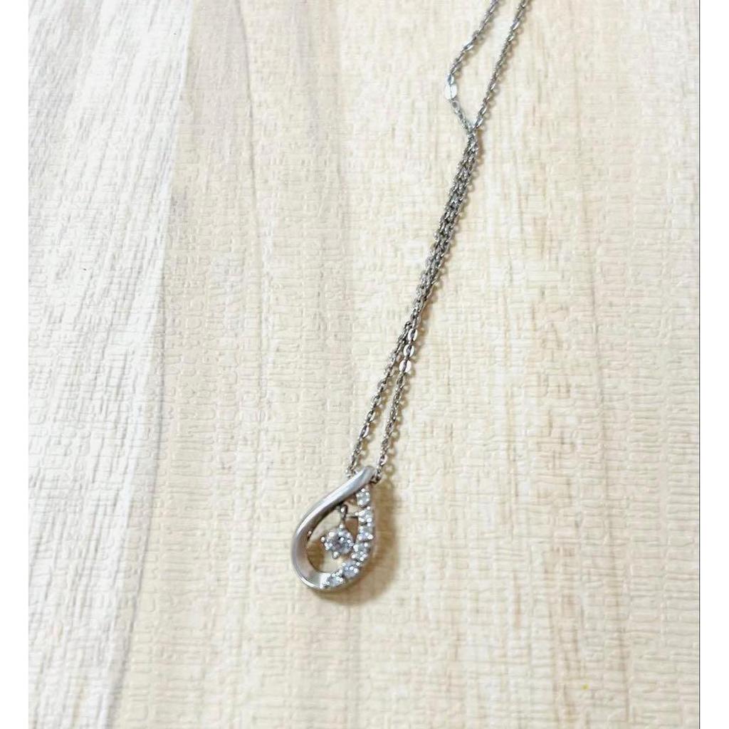 Used Canal 4 silver necklace