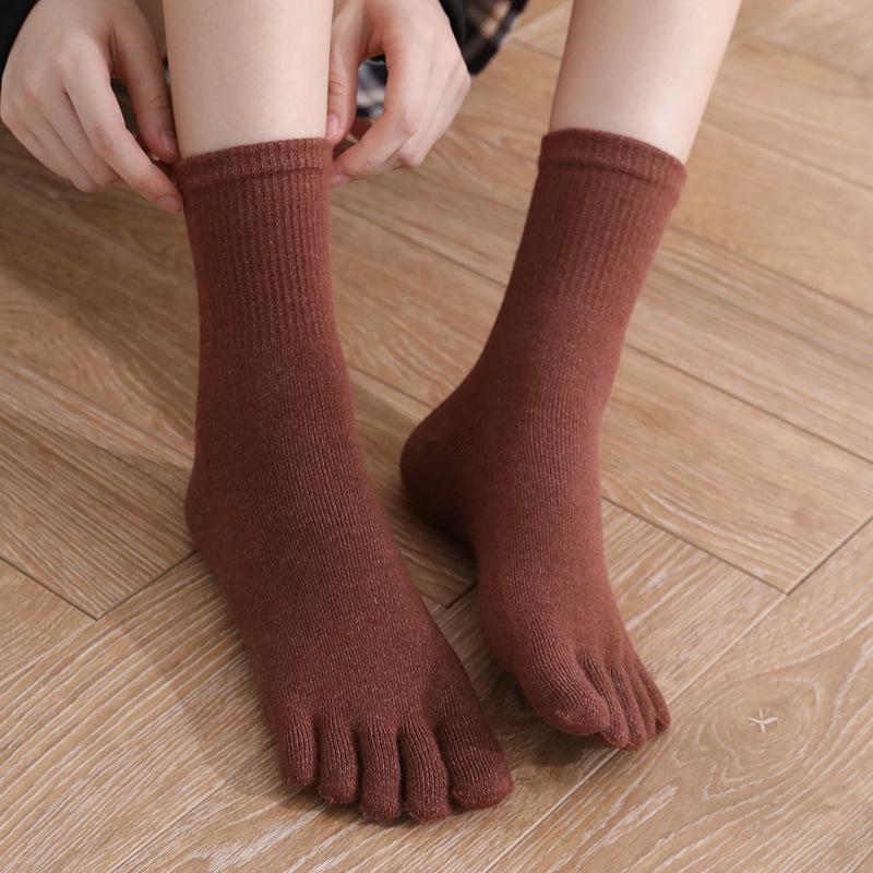Women's Cashmere Five-Toe Socks - Thick, Warm, and Sweat-Absorbent for Autumn and Winter