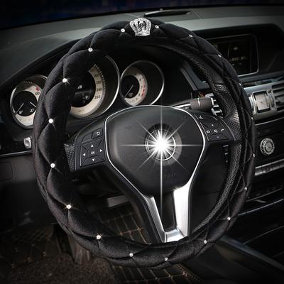 Zimní plyšový kryt volantu auta s diamantovým křišťálem a kamínkovou korunou, kryty autovolantu, univerzální velikost 38 cm pro většinu