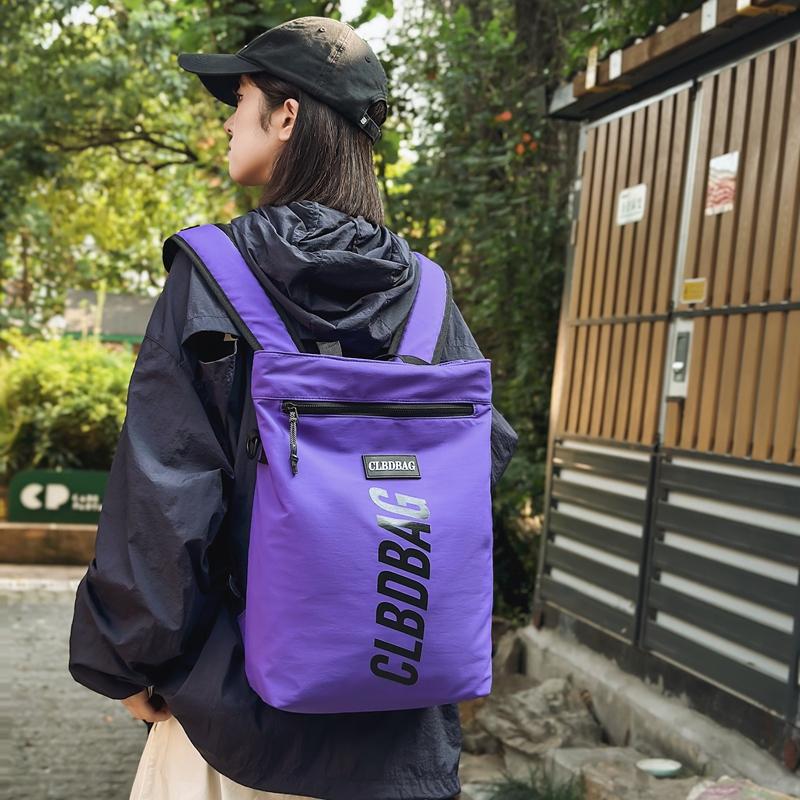 Мужской рюкзак с буквенным принтом — фото 19