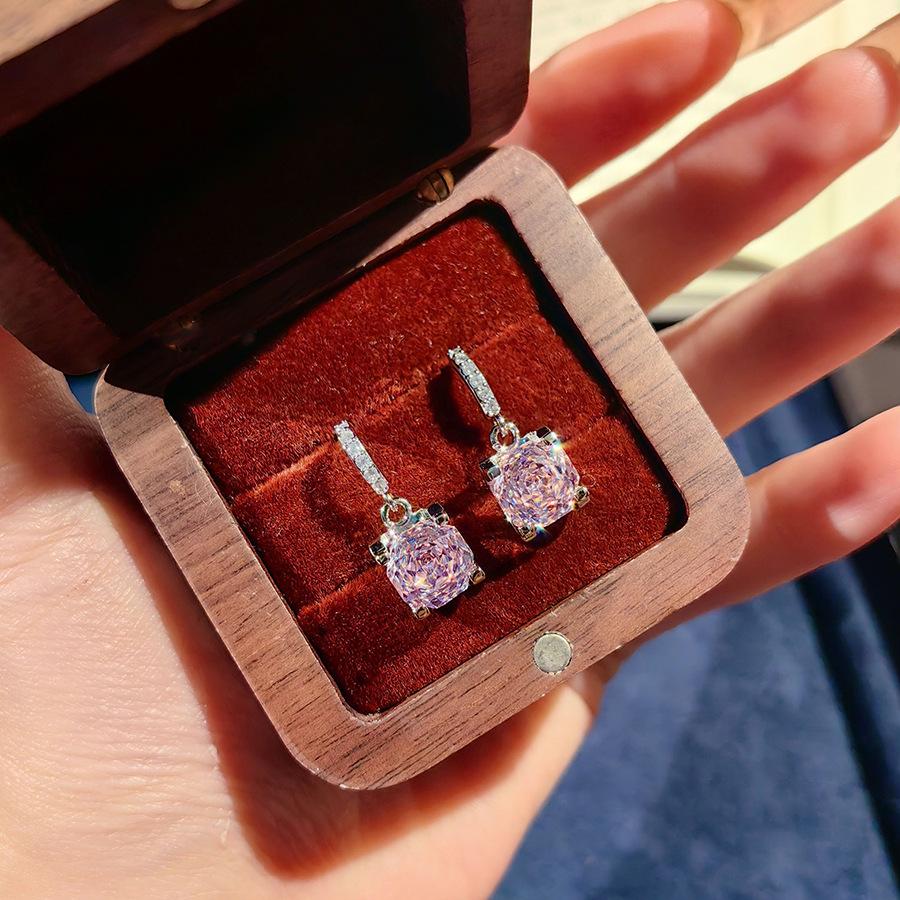 Classic Bull Head Star Anise Rose Cut Paraiba Pendant Necklace Colorful Diamond Stud Earrings Pink Diamond Ring Sea Blue Bracelet