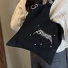 Lazy wind large capacity bag women's new fashion niche canvas portable commuter underarm bag
