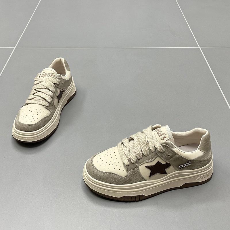 Lässige Sneakers für Damen, Frühling, neue Low-Top-Schnürschuhe mit runder Spitze und dicker Sohle, All-Match-Sportschuhe