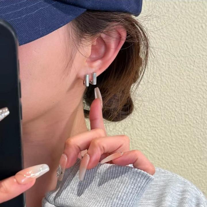 2025 Elegant Square Ear Clips: Unique High-End Metal Earrings for Women