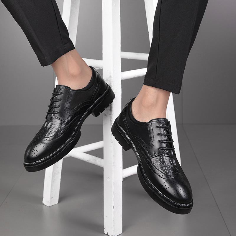 Prodyšné pánské společenské boty Nové pohodlné pánské oxfordky Vyřezávané ležérní boty Luxusní značka Pánská formální obuv