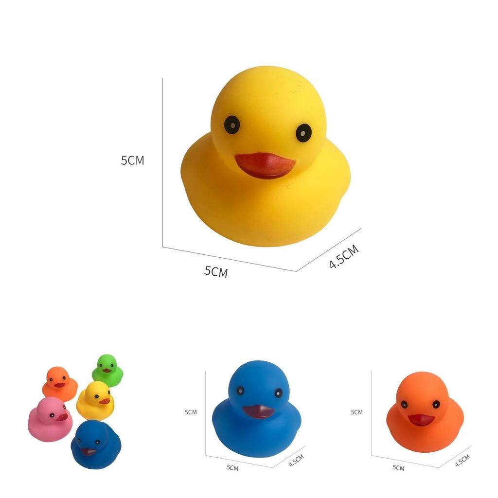 Colorful Small Yellow Duck Squeeze Toy For Swimming Play In Duckling Theme Pool