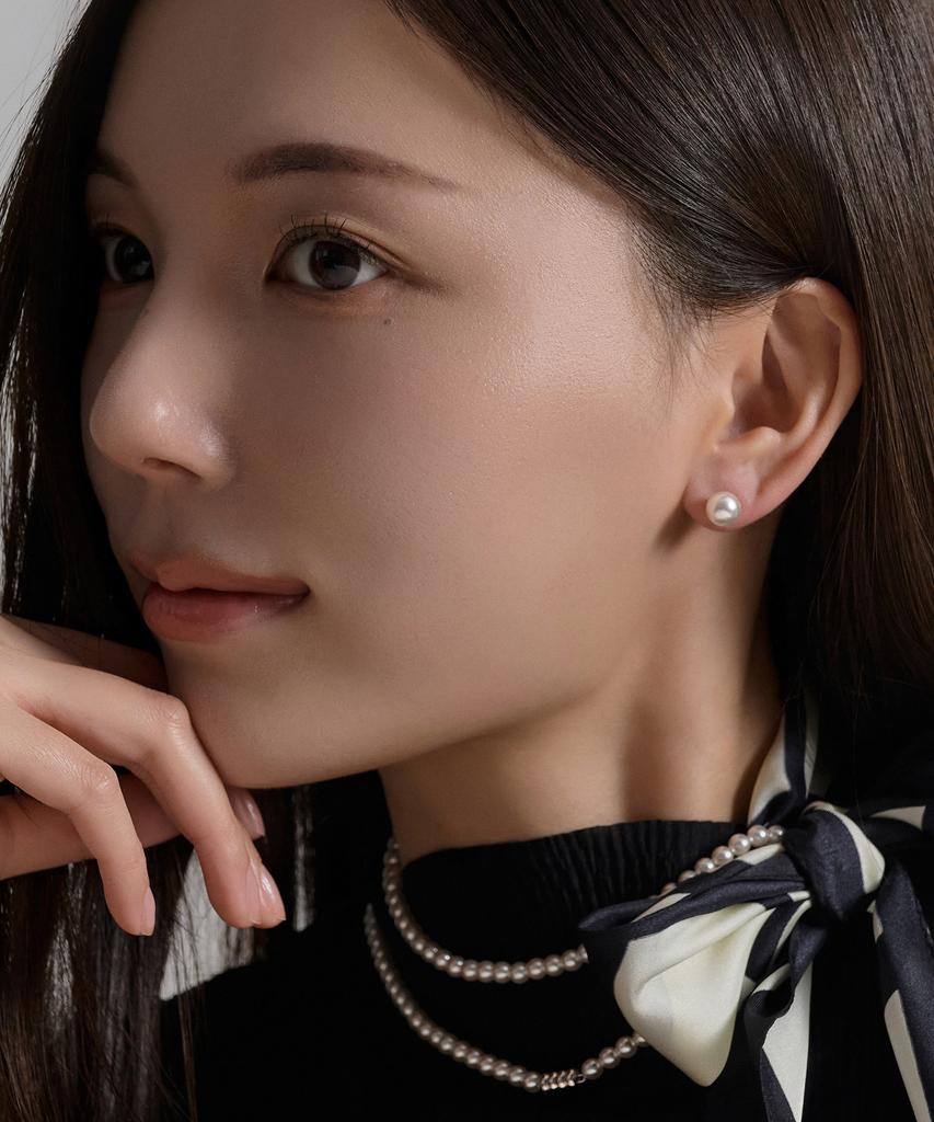 Lloyd Cream White Pearl Earrings (8Mm) Lles25243S