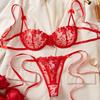 Elegantes Dessous-Set mit floraler Stickerei, Bügel-BH und String mit Schleife