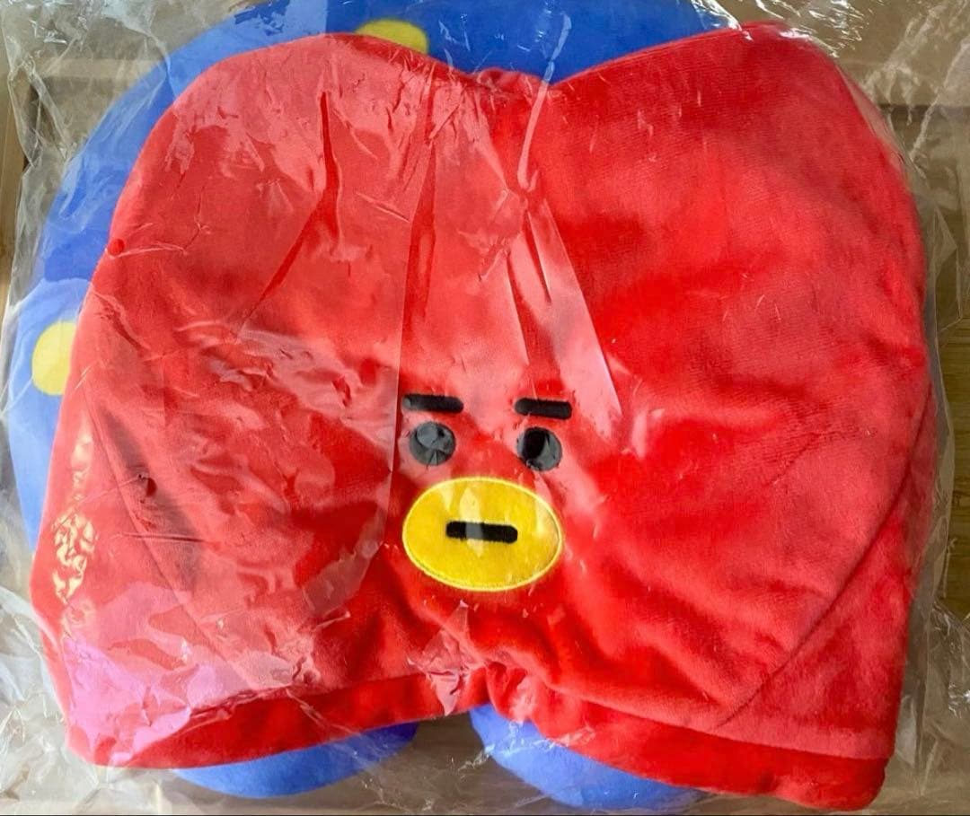 

[USED] BT21 Official TATA Neck Pillow
