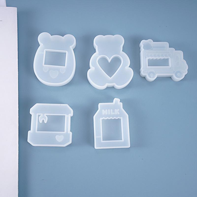 Poppy DIY Crystal Epoxy Sand Flow Pendant Silicone Mold Kit