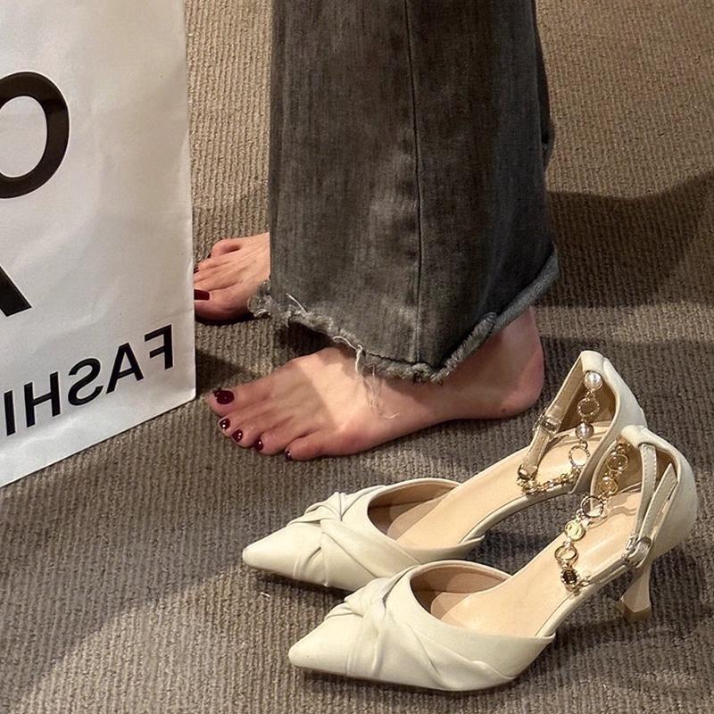 Beautiful black high heels women's 18-year-old bar mitzvah design sense niche pointed pearl word belt single shoes high heels