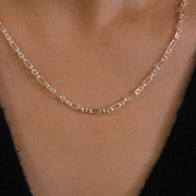 SEWNSWEN SLIM LINK CHAIN NECKLACE